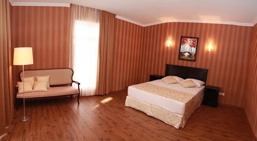 Royal Vera Boutique Hotel ティビリシ エクステリア 写真